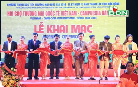 Bison Corporation tham gia hội chợ thương mại quốc tế Việt Nam - Campuchia 2018 tại tỉnh Đắk Nông