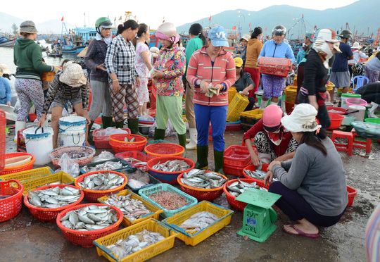 Cồn Bửng Bến Tre - Càn quét hải sản nơi đây