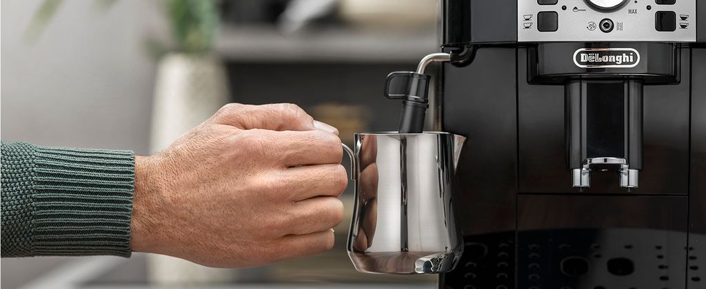 Cách sử dụng vòi đánh sữa máy pha cafe tự động  Delonghi Ecam 22110