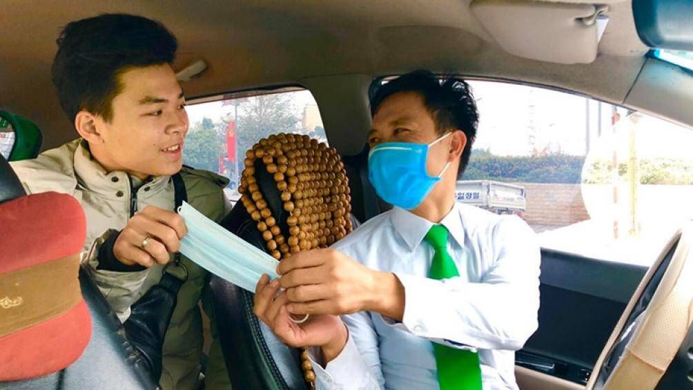 Tài xế cần làm gì để phòng tránh virus corona đang bùng phát?