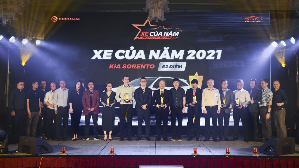 KIA SORENTO GIÀNH DANH HIỆU XE CỦA NĂM 2021
