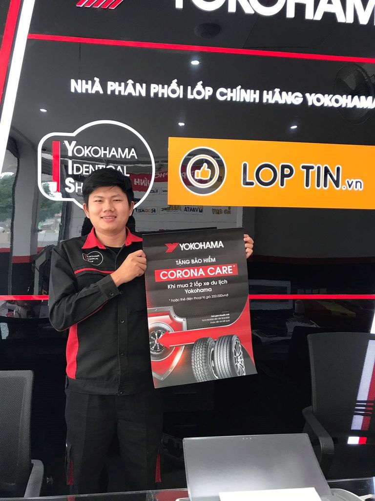 Trước diễn biến đại dịch Covid-19 ngày càng căng thẳng, các dịch vụ chăm sóc xe cũng phải xoay mình để thích ứng