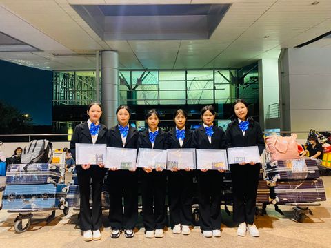 2024年4月11日　出国おめでとうございます！弊社6名の実習生【惣菜製造業：女性6名】が日本へ出国しました。