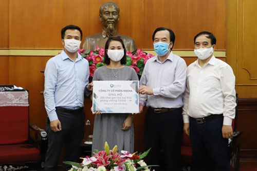 Công ty HASHA đồng hành cùng những người ở tuyến đầu chống đại dịch Covid-19