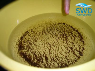 Nước nhiễm Mangan - Nguyên nhân dấu hiệu và cách xử lý
