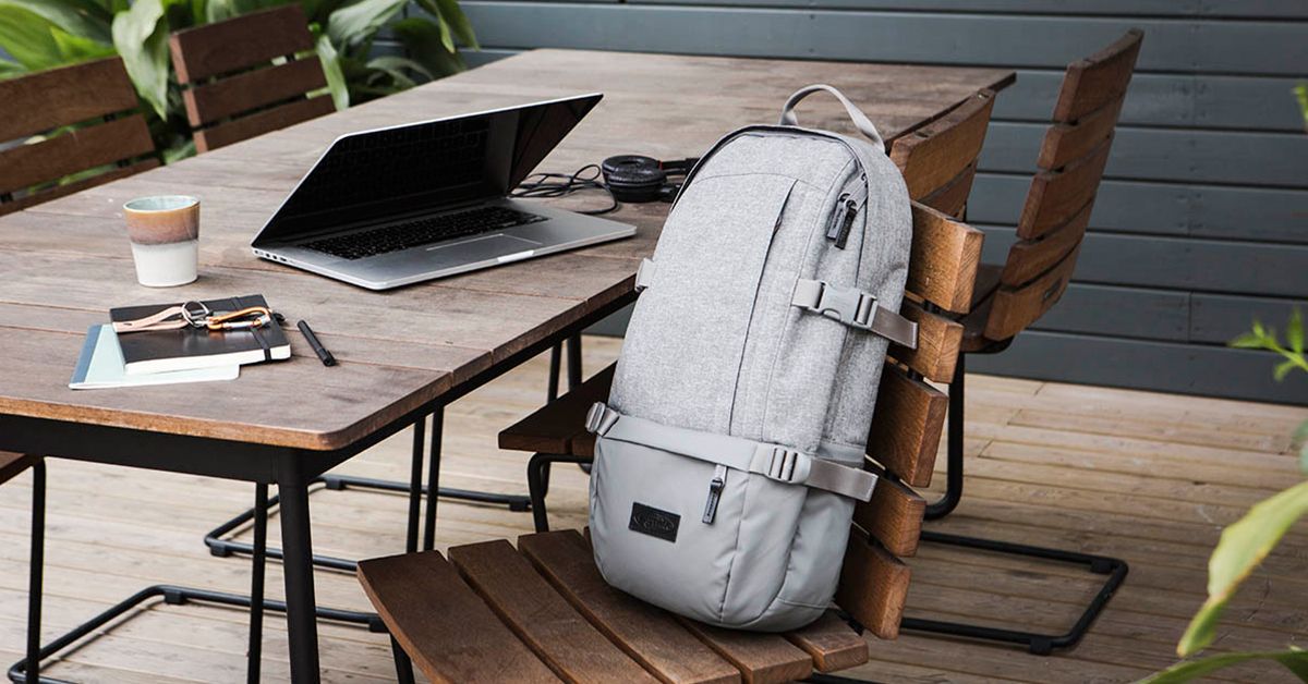 Thương Hiệu EASTPAK