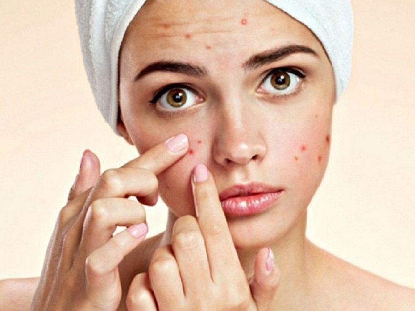 Hạn chế sử dụng sữa rửa mặt có chứa năm thành phần này- Beauty Buffet