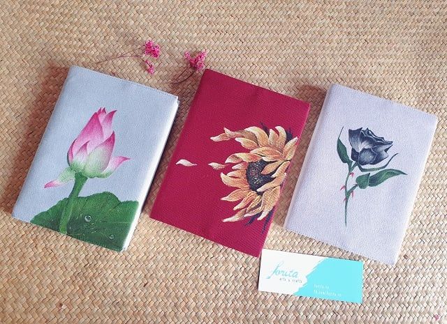 8 mẫu sổ tay độc đáo lấy cảm hứng từ các loài hoa