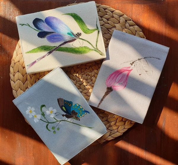 7 mẫu sổ tay siêu dễ thương lấy cảm hứng từ bươm bướm & chuồn chuồn
