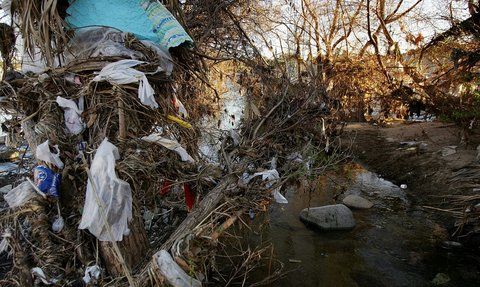 Trung Quốc cấm nhập phế liệu, rác nhựa Mỹ đổ về Đông Nam Á