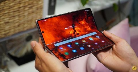 Tin đồn : 2 dòng smartphone gập ra mắt chung với Galaxy Z Fold 3 trong năm sau có thể sẽ dùng màn hình gập 3 và màn hình cuốn