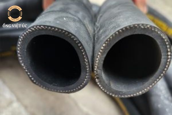 Ống cao su cứng cáp: Lựa chọn tối ưu cho công trình