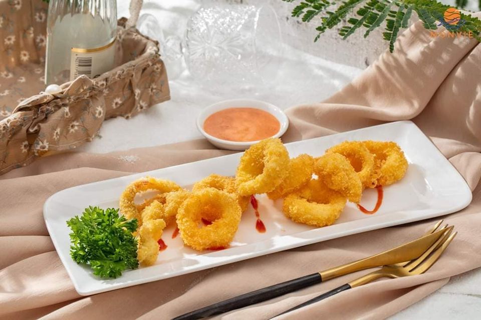 ĐẾN MONVIE KHÔNG THỂ KHÔNG THƯỞNG THỨC MÓN MỰC “NGON QUÊN LỐI VỀ”!