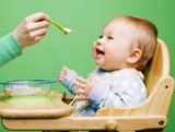 Cách nấu cháo dinh dưỡng cho bé từ lúc ăn dặm đến 12 tháng tuổi