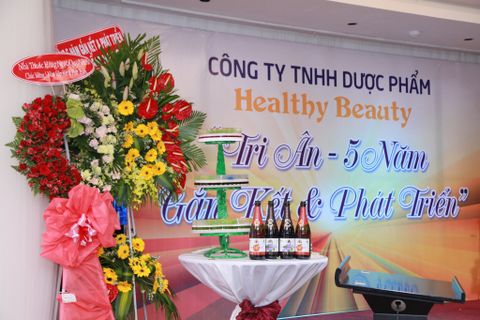 Healthy Beauty - 5 Năm 1 Chặng Đường