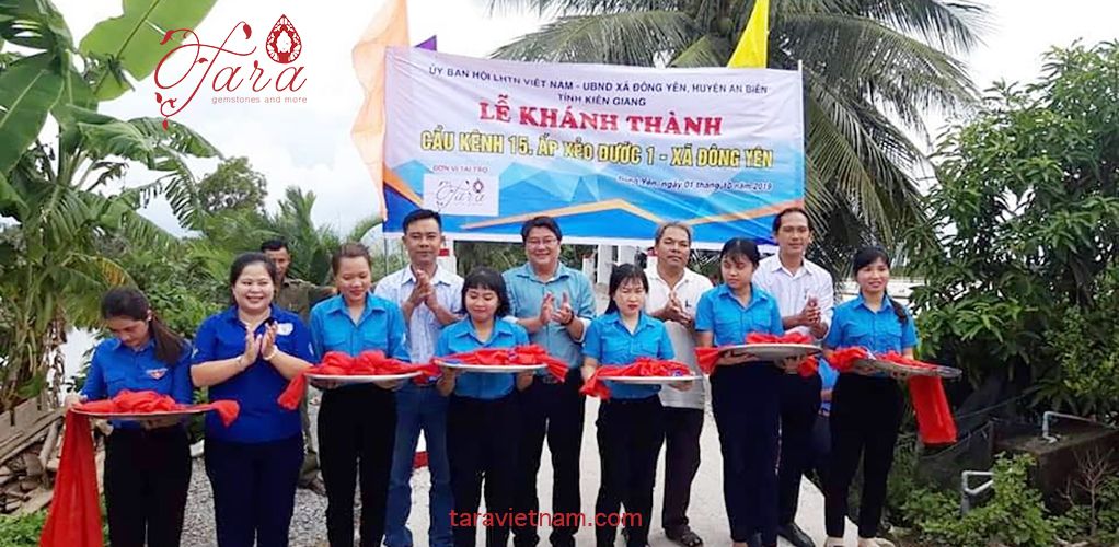 Tara Chung Tay Vì Công Đồng- Khánh thành cầu Xẻo Đước, Kiên Giang