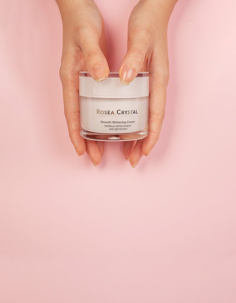 Dưỡng trắng căng mịn cùng WHITENING CREAM
