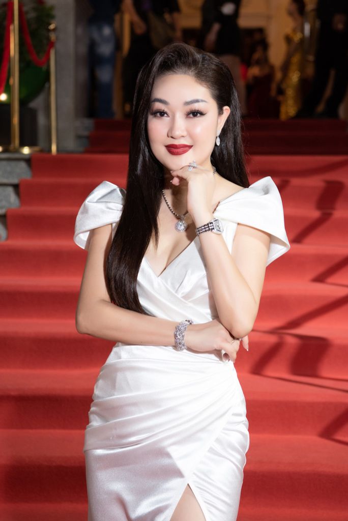 Hoa Hậu Thanh NGA tại sự kiện lễ trao giải CỐNG HIẾN 2023