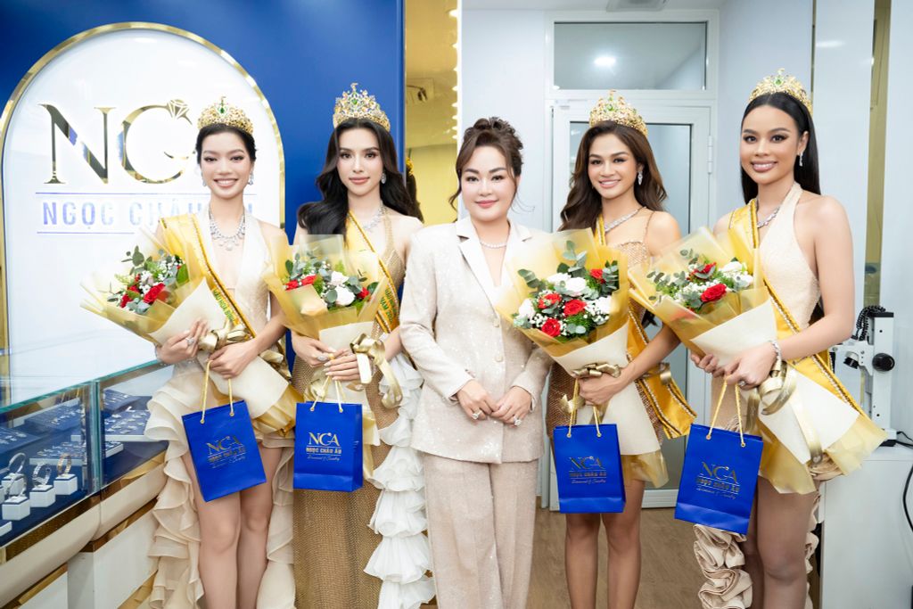 Hoa hậu Hoàng Thanh Nga cùng con gái đón tiếp 4 Á hậu Miss Grand Vietnam 2024