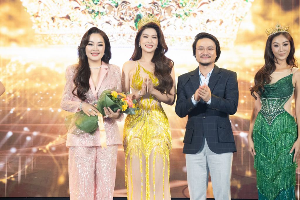 Hoa hậu Thanh Nga biến hóa phong cách trong các sự kiện Miss Grand Vietnam