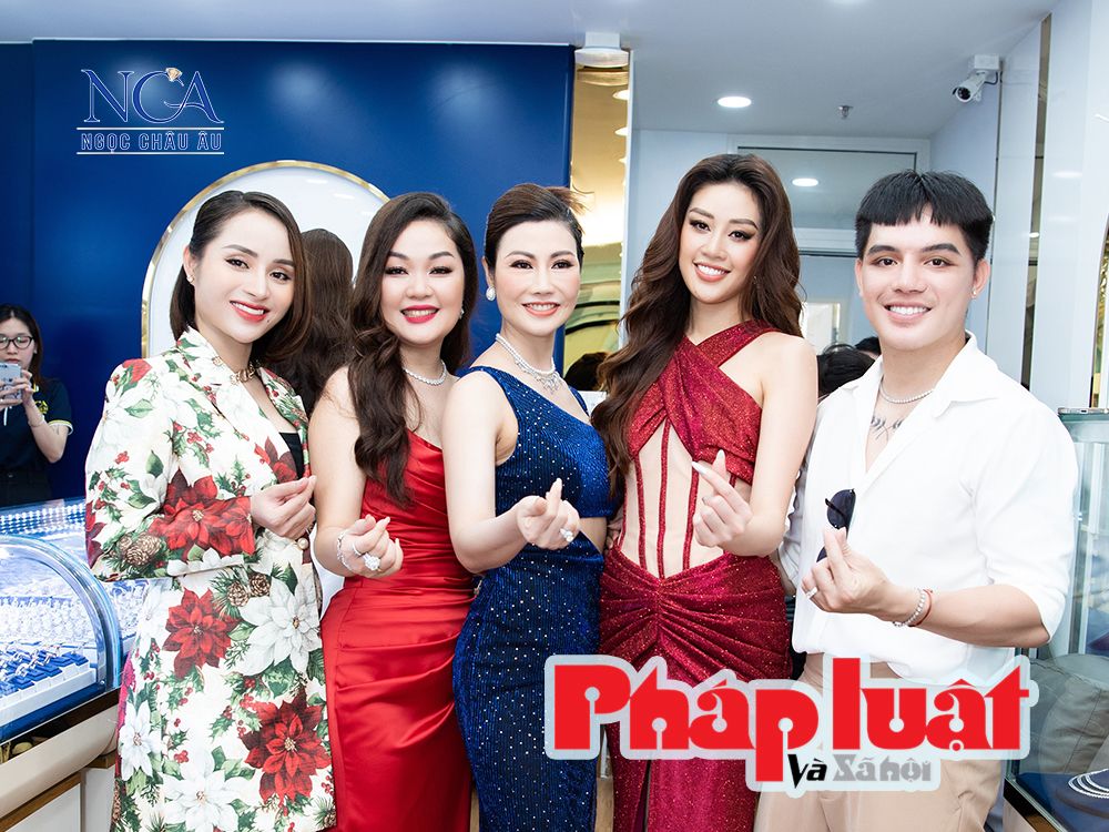 Dàn người đẹp Hoa hậu Việt Nam dự sự kiện khai trương showroom kim cương Ngọc Châu Âu