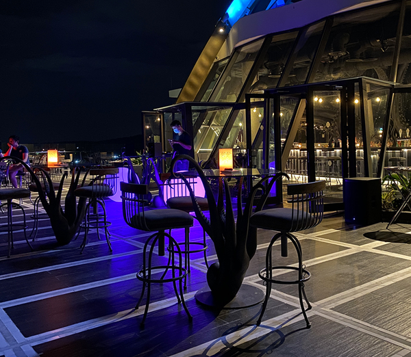 Quẩy banh nóc với những quán bar Phú Quốc nổi tiếng