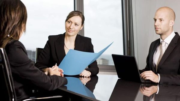 Hướng dẫn cách trả lời phỏng vấn chuyên nghiệp, thông minh