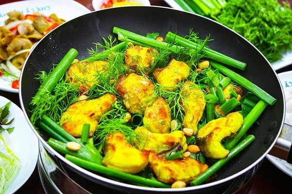 Top quán chả cá Lã Vọng ngon và đông khách nhất Hà Nội