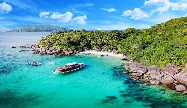 Đi du lịch Phú Quốc cần chuẩn bị những gì? 10 điều không thể bỏ lỡ