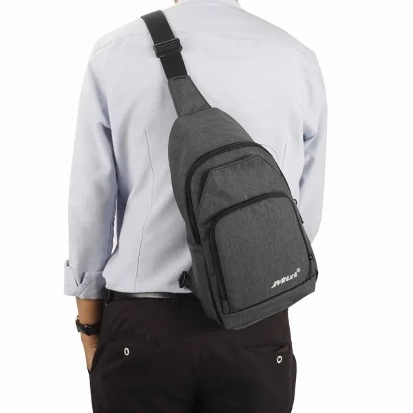 Top 10 mẫu túi đeo chéo local brand hot nhất 2023