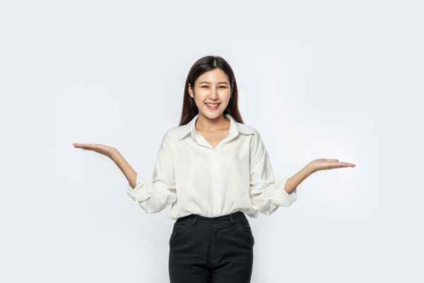 Đi nước ngoài nên mua vali size bao nhiêu? Mua vali uy tín ở đâu?