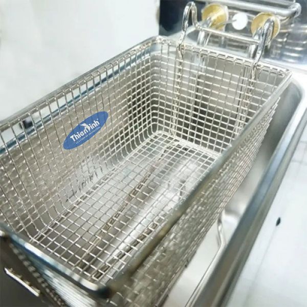 Rổ chiên nhúng của bếp BERJAYA GDFE1BFS-17