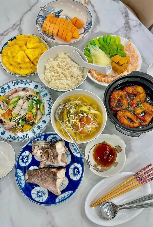Ngày chủ nhật lý tưởng là phải có mưa một chút cho mát mẻ, ngủ nướng thêm một chút và lúc dậy là mâm