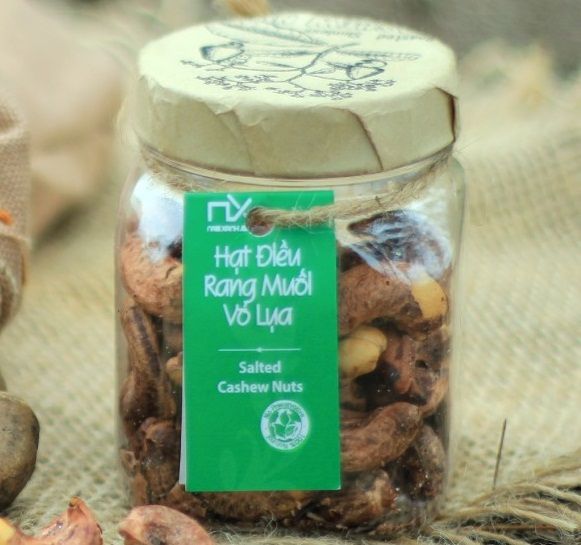 Hạt Điều - Đặc sản Việt Nam làm quà cho khách nước ngoài