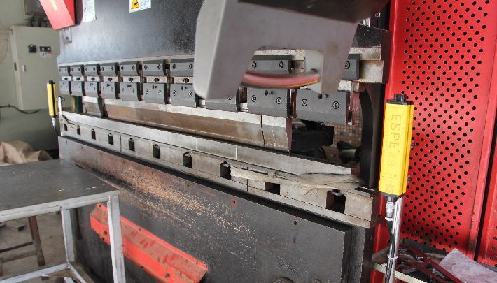 Giải pháp đảm bảo an toàn khi sử dụng cảm biến rèm an toàn ESPE trong máy công cụ (Machine Tool)