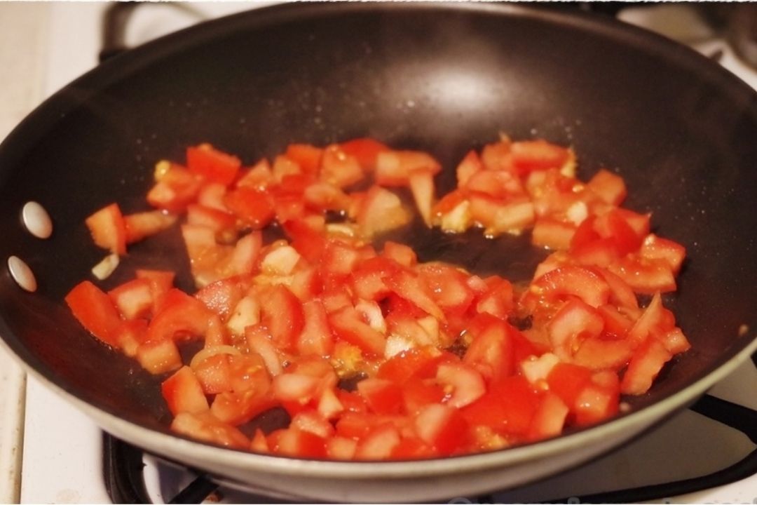 Bữa ăn bổ dưỡng với món đậu hũ non sốt cà chua