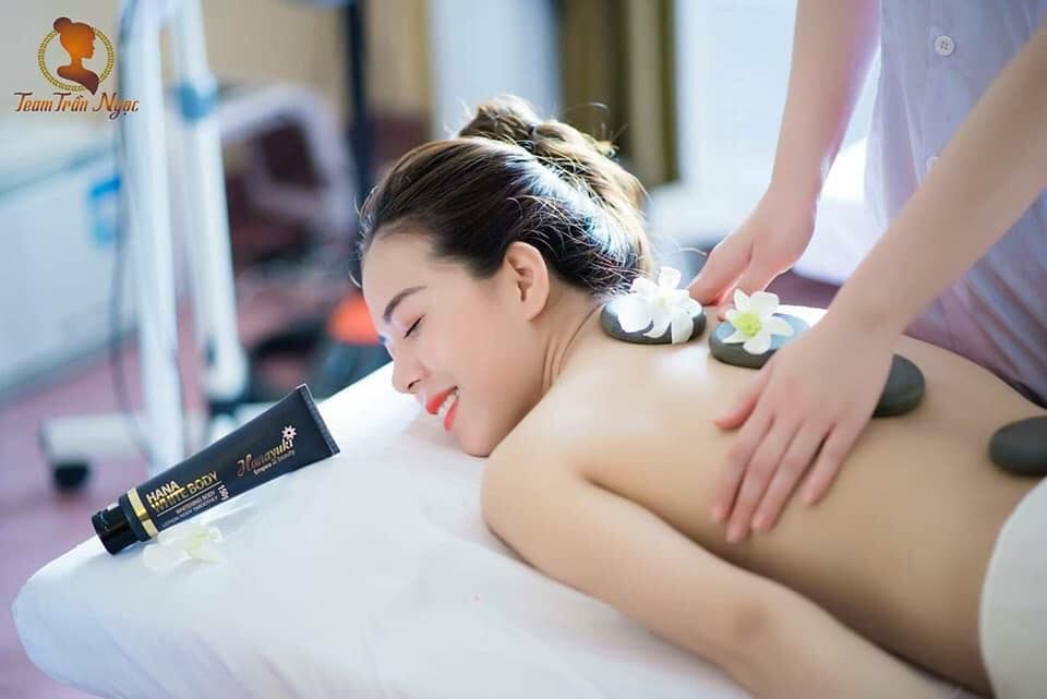 KEM DƯỠNG TRẮNG DA BODY HANAYUKI – SẢN PHẨM DÀNH CHO PHÁI ĐẸP