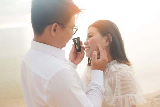 “ĐỒNG VỢ ĐỒNG CHỒNG TÁT BIỂN ĐÔNG” LÀ CÓ THẬT TRONG KINH DOANH