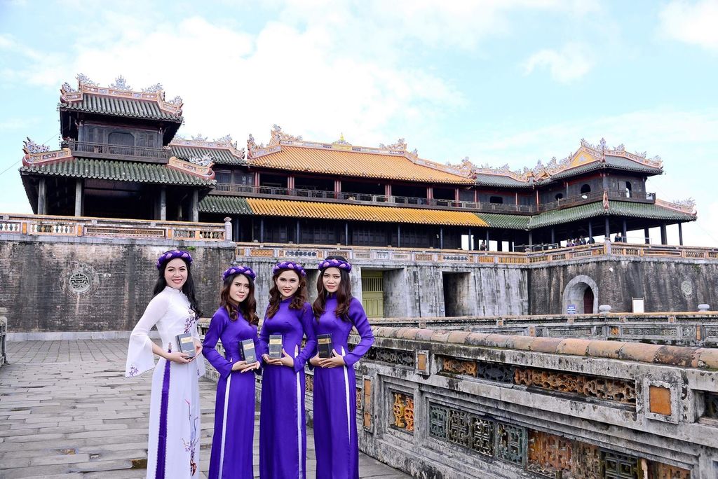 HANAYUKI ÂM THẦM VƯỢT MẶT CÁC BÍ QUYẾT LÀM ĐẸP TRĂM NĂM TRONG HOÀNG CUNG