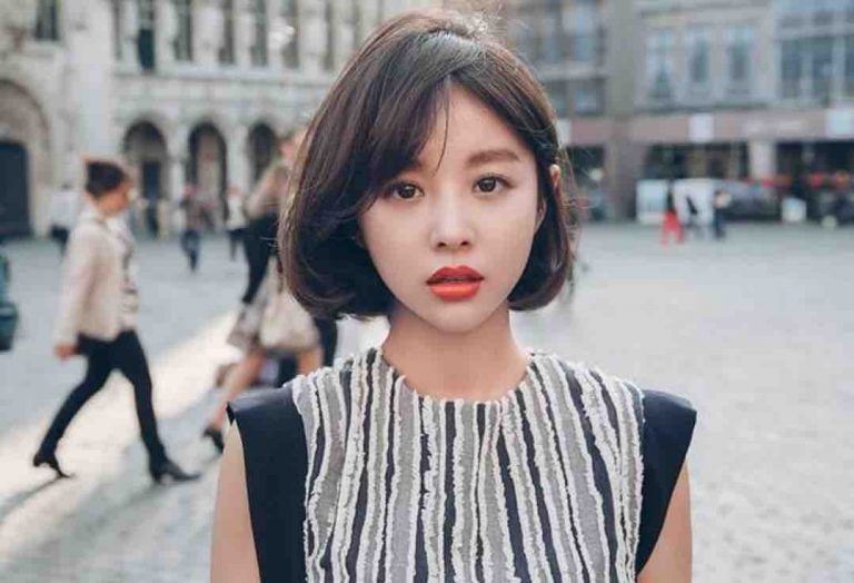 Bạn tự ti với gương mặt hơi bầu bỉnh? hãy siêng diện các items sau để gương mặt trở nên thon gọn hơn nha