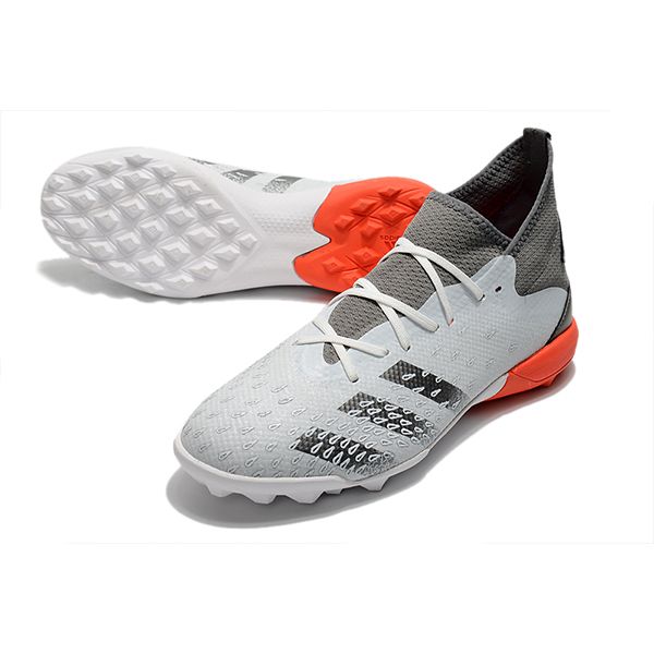 giày đá bóng Adidas Predator Freak.3 TF màu trắng xám