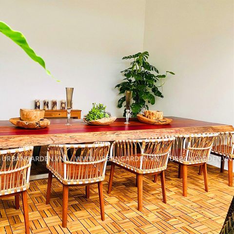 Điểm danh 10 bộ bàn ghế gỗ ngoài trời đẹp mê ly