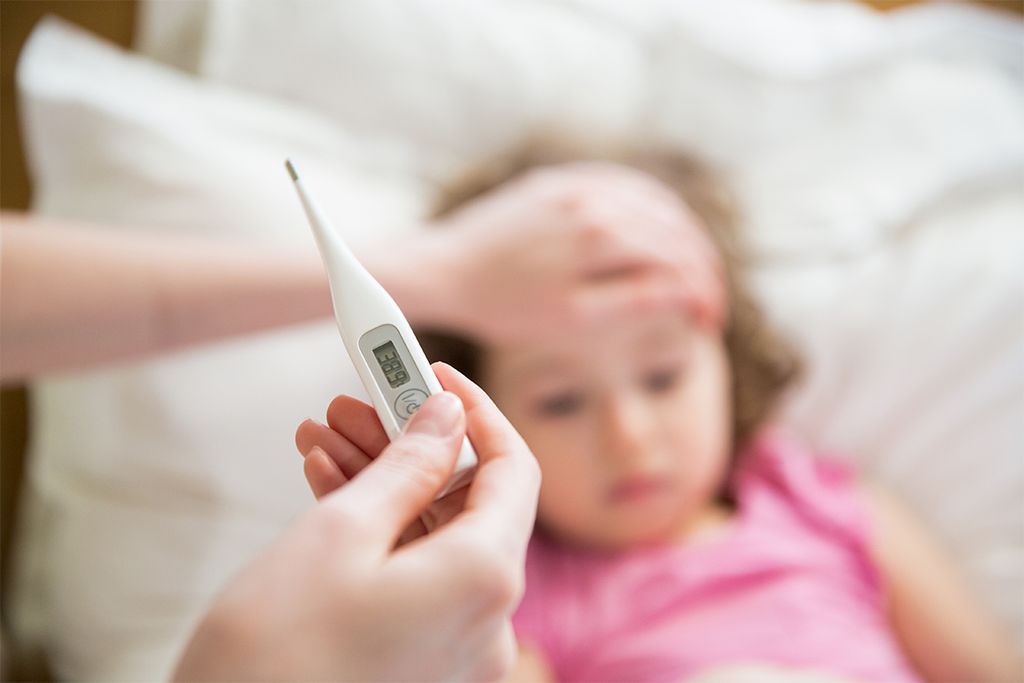 Không khí ô nhiễm, bụi mịn cao: Trẻ mắc bệnh đường hô hấp tăng