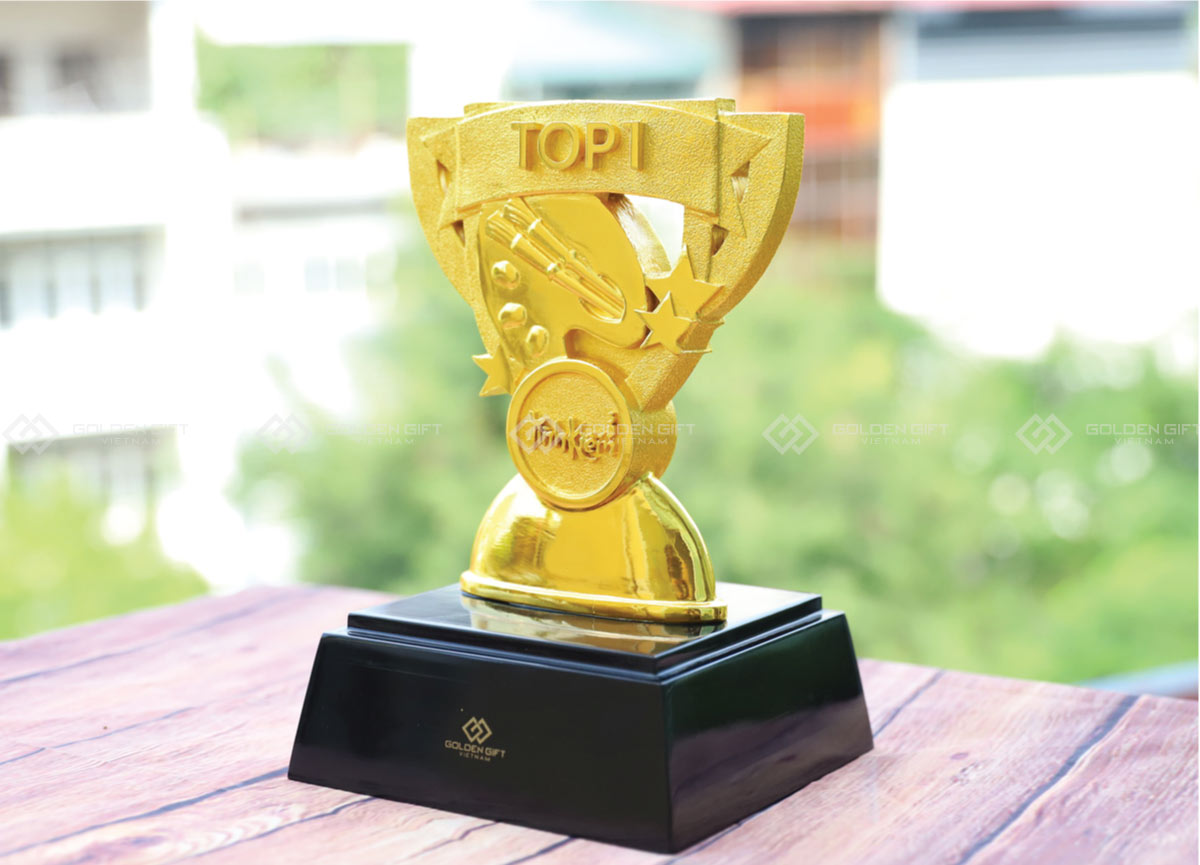 Cup Vô Địch mạ vàng 24K: Phần thưởng Top 1 cuộc thi Thiết Kế Thần Thú