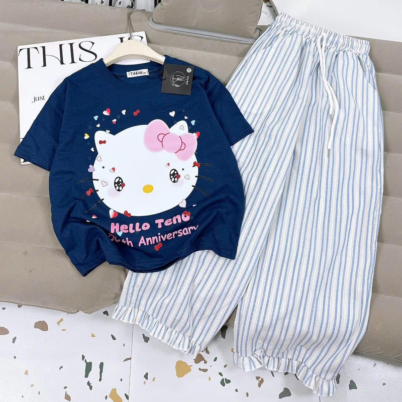 Bộ thun dài bé gái Kitty mắt rưng