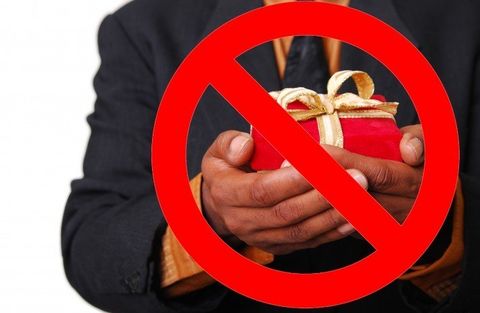 Những món quà không nên tặng theo văn hoá Nhật Bản
