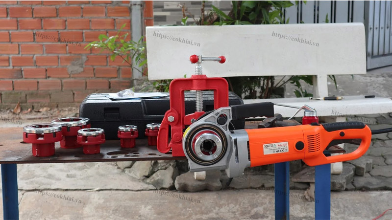 Máy tiện ren ống chữa cháy