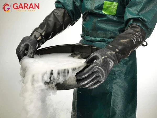 Khi lựa chọn cần xác định chính xác loại hóa chất sẽ tiếp xúc