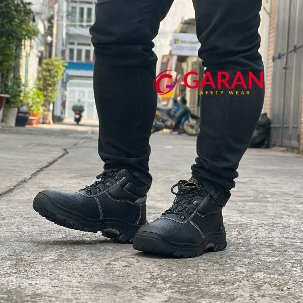 Giày Bảo Hộ Thân Thiện Với Môi Trường: Giải Pháp An Toàn