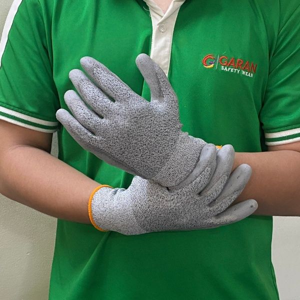 Găng tay HPPE-2 phủ PU chống cắt cấp độ 5